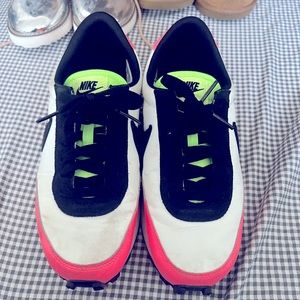 Nike sneakers women’s size 8